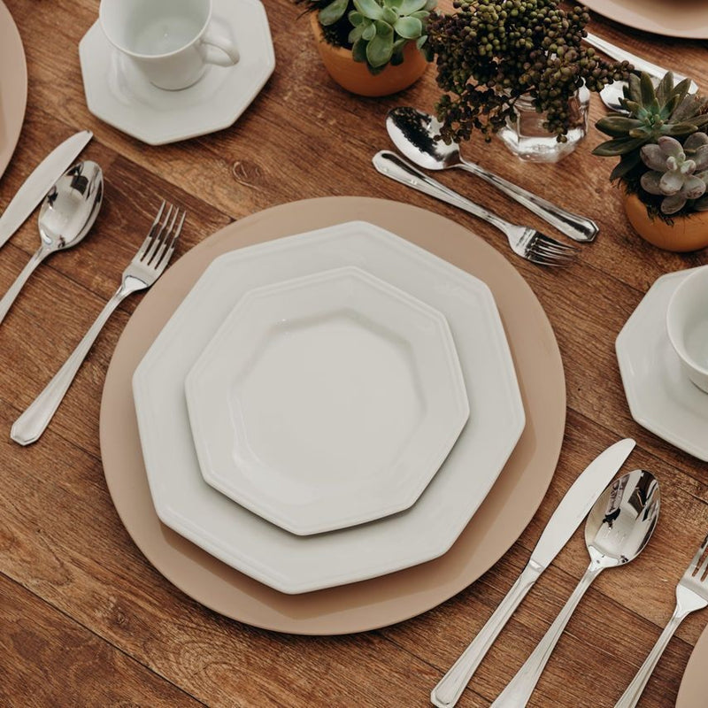 Prato de Mesa Oitavado